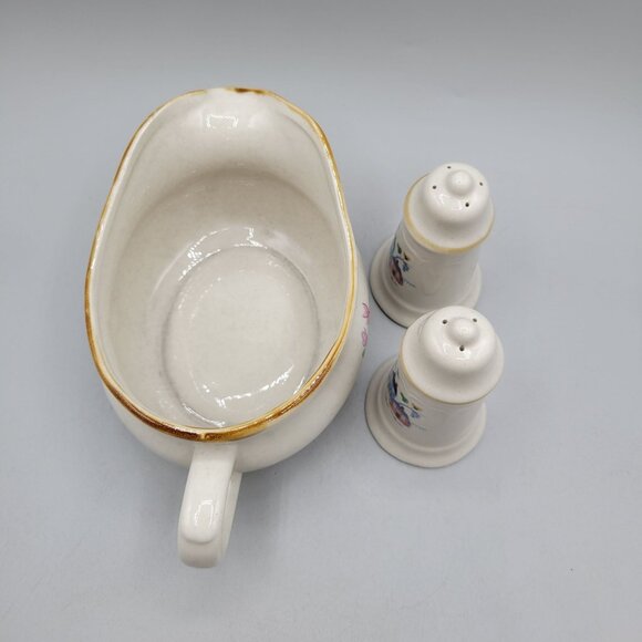 Vintage Heartland Gravy Boat Salt Pepper Shakers Floral Country House Design - Picture 5 of 10